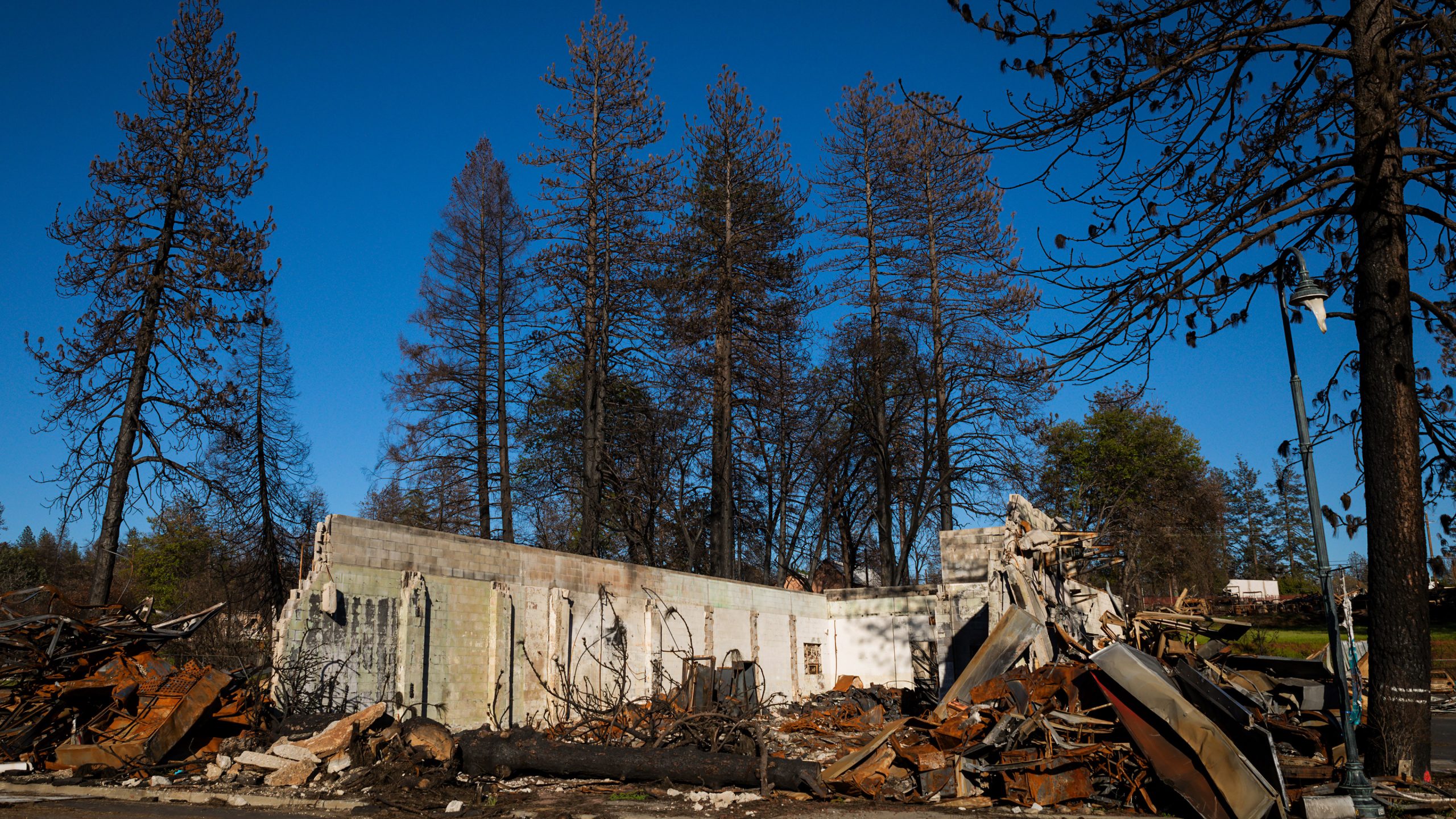 A destroyed structure in Paradise, CA. Photo by Joe Johnston.