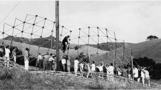 Students construct the infamous geodesic dome in Poly Canyon
