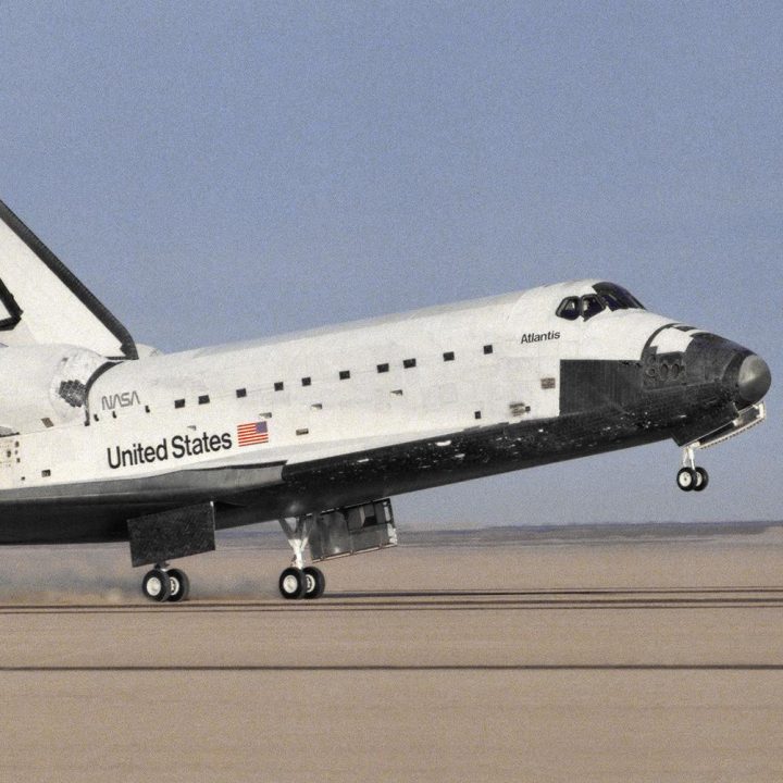 The Space Shuttle Atlantis touches down at Edwards Airforce Base